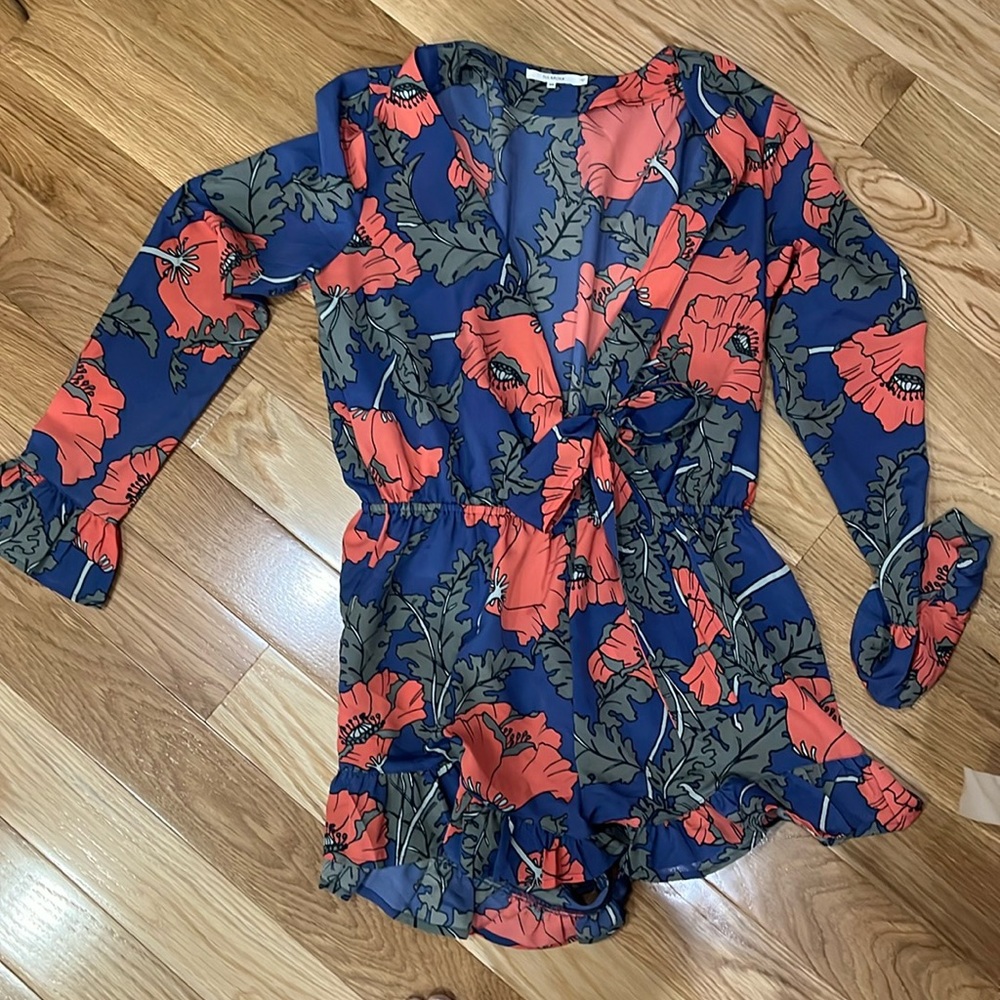 Tularosa Blue Red Floral Hibiscus Flowers Bishop Sexy Deep V-Neck Romper Size XS